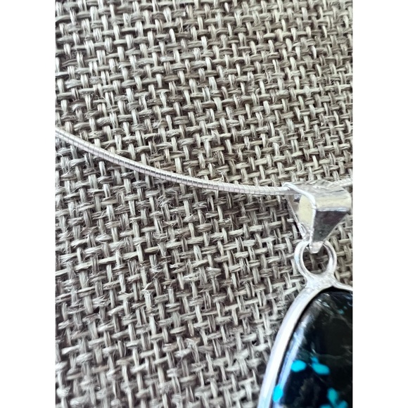 Sterling silver Omega  18” Chain & Turquoise pendent all .925 marked & Tested - Picture 6 of 9